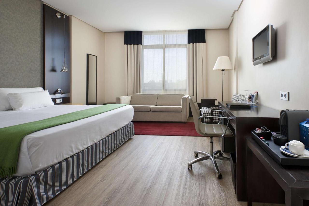 Hotel Nh Avenida Jerez Jerez de la Frontera Zewnętrze zdjęcie